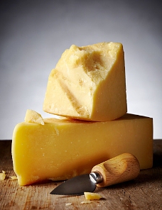 奶酪黄油奶油刀具与黄油奶酪