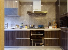 橱房简约厨房木质橱柜装修效果图