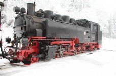 雪地中的蒸汽机车