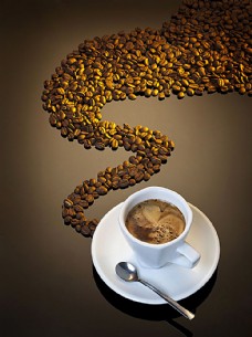 咖啡杯咖啡与咖啡豆