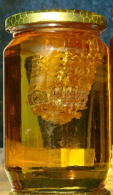 玻璃瓶罐装蜂巢蜜
