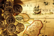 金币与航海地图