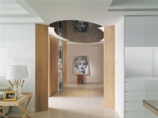 现代清新客厅木制门框室内装修效果图