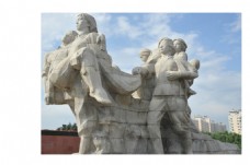 牡丹江市江滨公园八女投江雕塑抠图素材