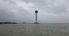 湖中观光塔图片