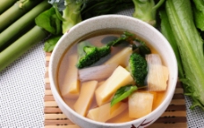 淮山蔬菜汤图片